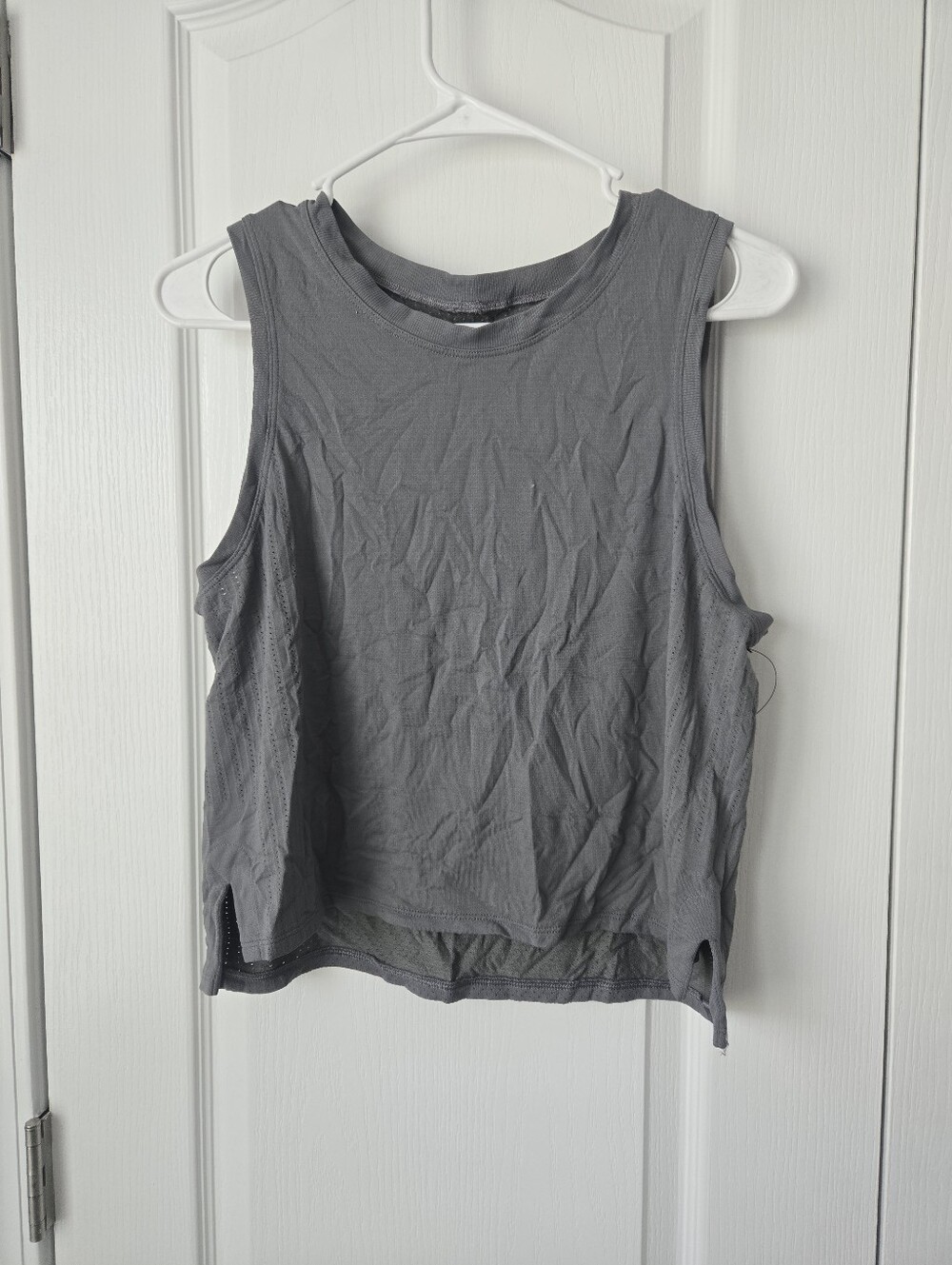 Lululemon Women's Gray Sleeveless Tank Top